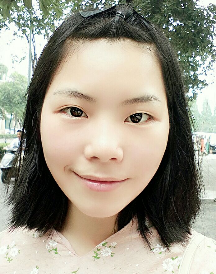 冯教员的照片_成都